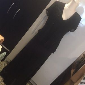 Beautiful dress by Studio I. Sz 12  Like New!